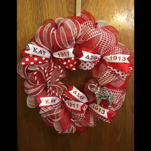 Kappa/Delta House Divided Wreath